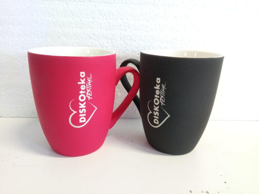 cani personalizate pentru orice tip de eveniment cani personalizate pentru diferite campanii promotionale